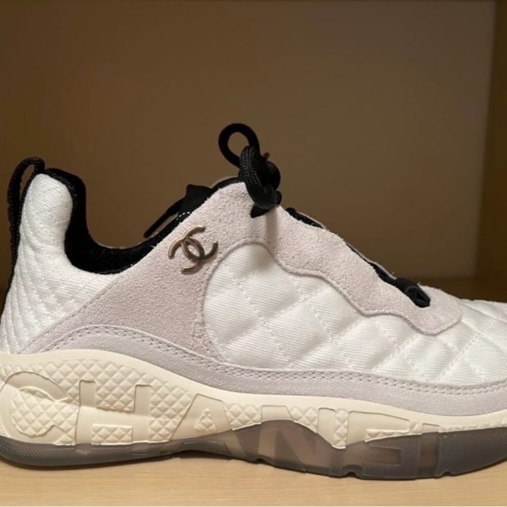 Chanel Women's White Sneakers - Picture 3 of 6